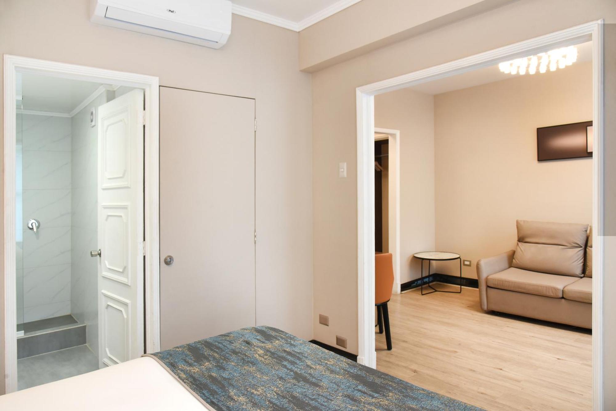 Hotel Hw Express Santiago Buitenkant foto